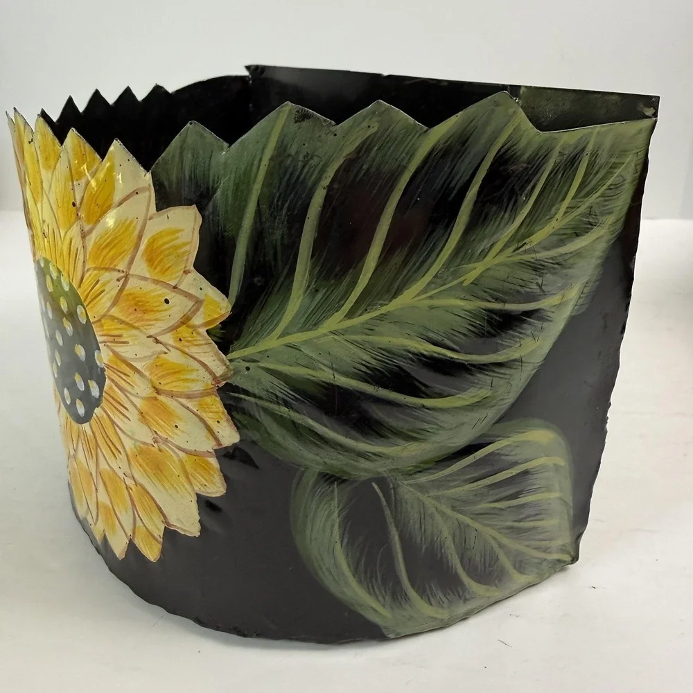 Hand Painted JJ Sunflower Wall Basket Planter Small Metal Yellow‎ Toleware